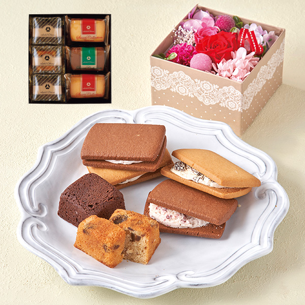 プリザーブドフラワー＆「ホテルオークラ」焼菓子セット